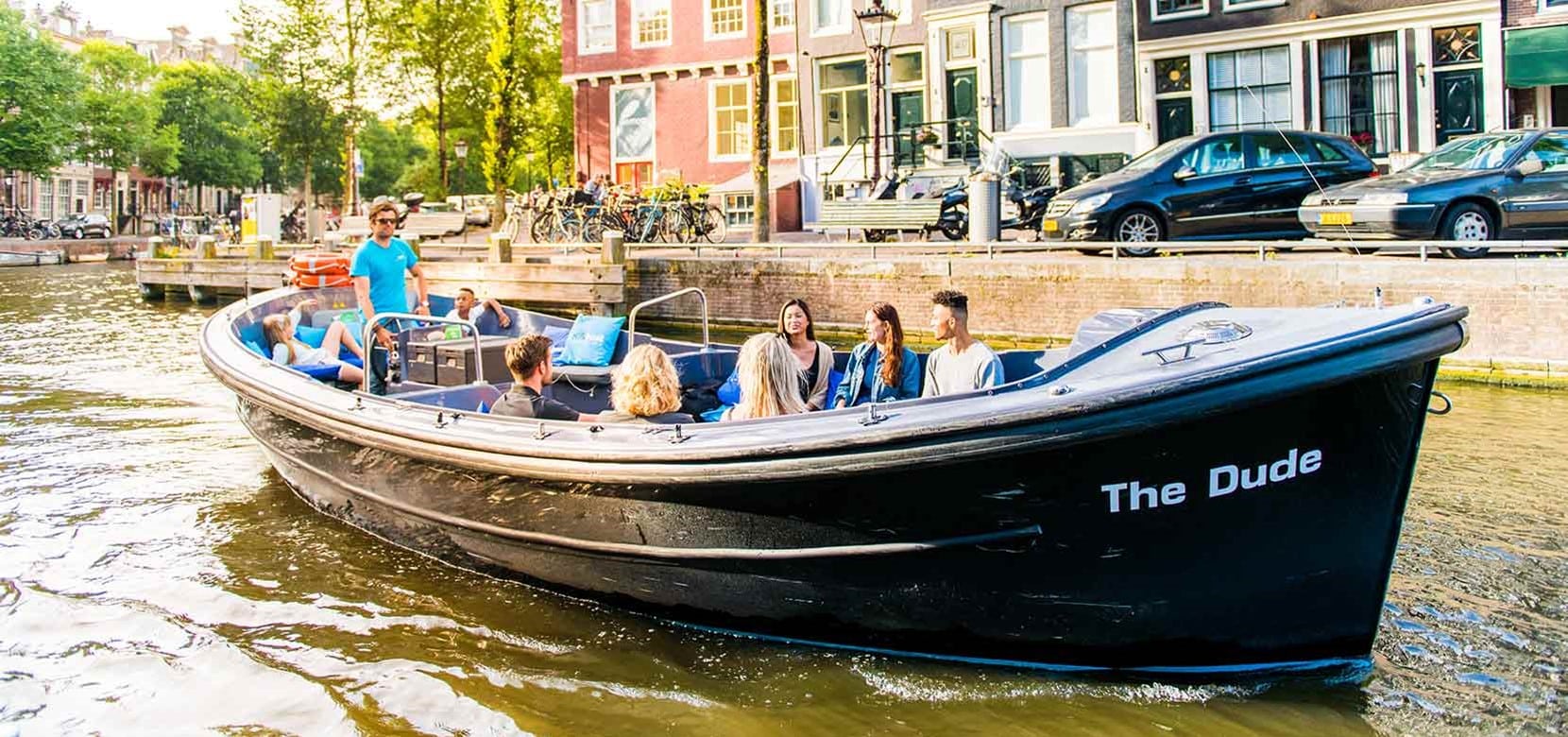 boat rental Amsterdam - small boat tour Leidseplein Amsterdam